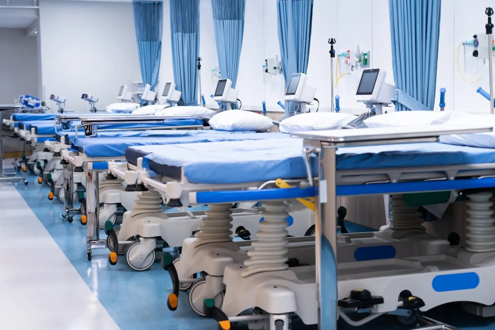 How to select the right RF band for wireless medical devices